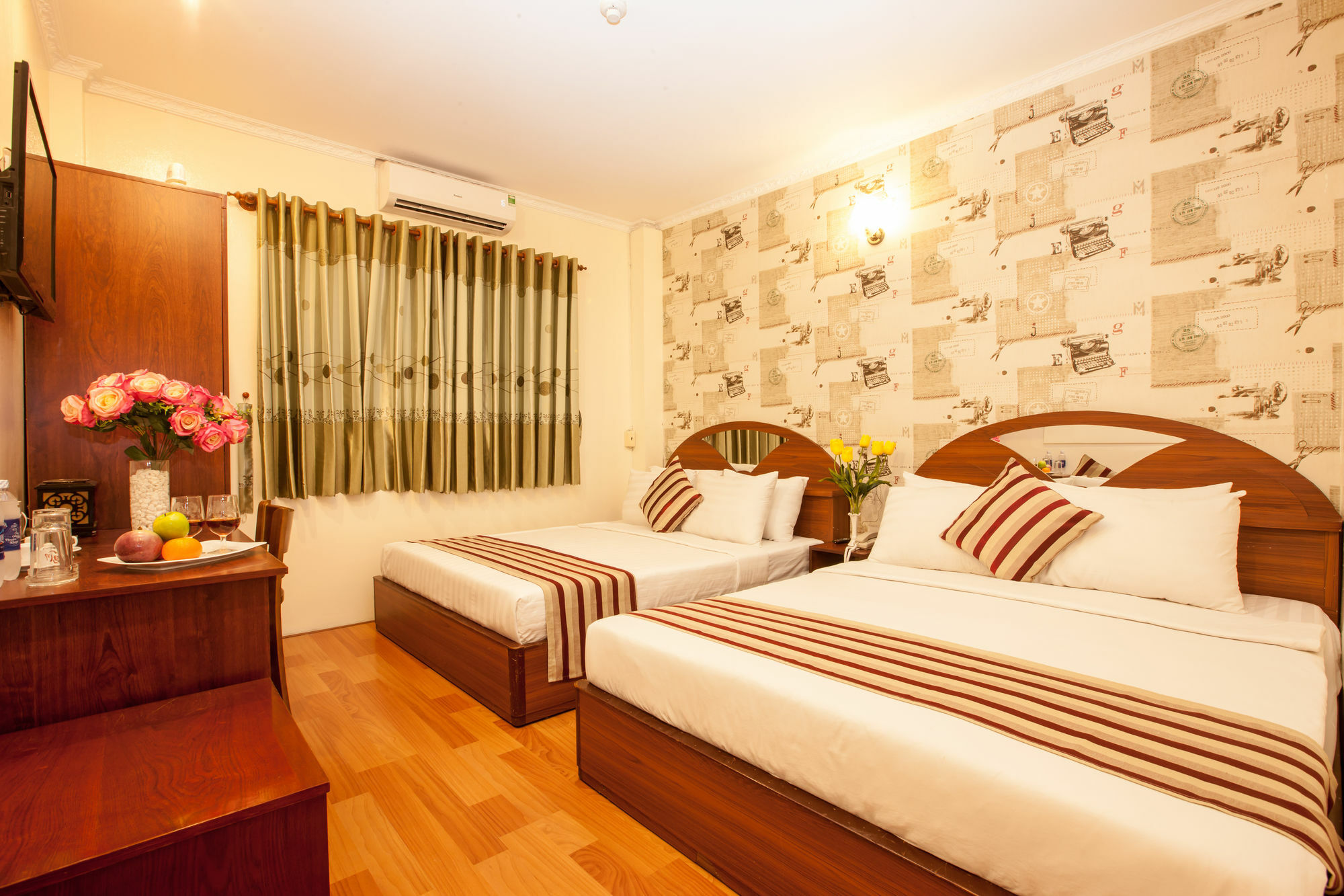 Saigon Crystal Hotel Хошимін Екстер'єр фото